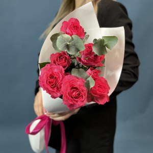 3 розовые кустовые розы Белла Линда Цериз 60 см